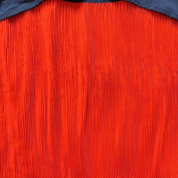 THE LYRA VEST - Picture 3 of 5